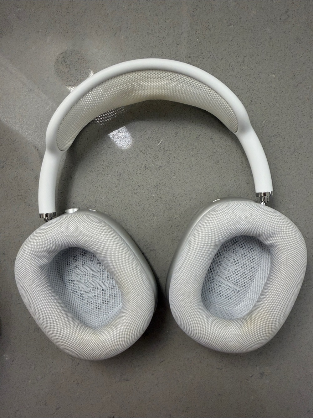 Apple AirPods Max - Picture 2 of 6